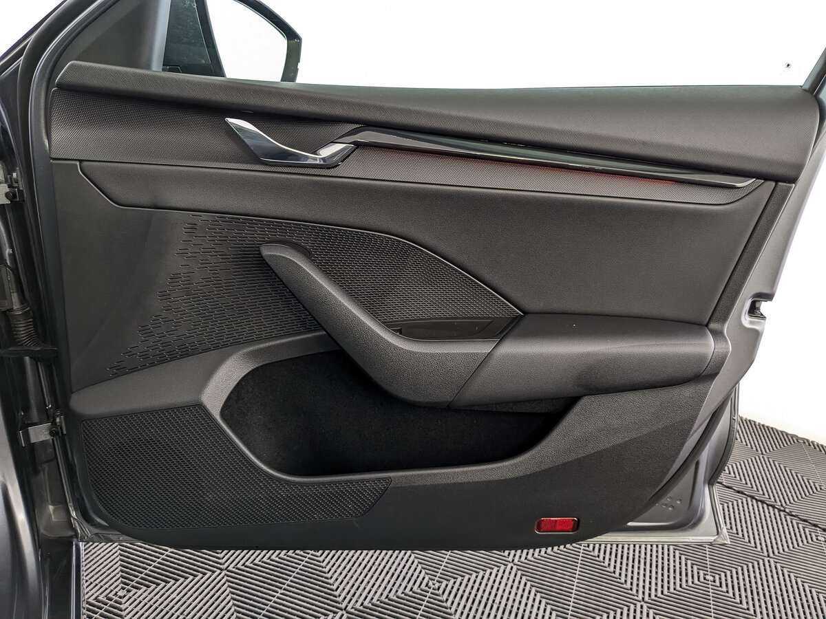 Skoda Octavia б/у, 2021, Автоматическая. Фото: #18