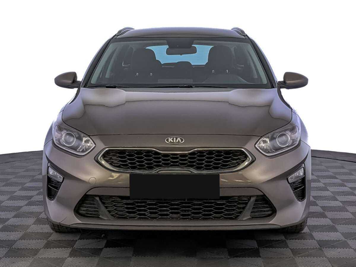 Kia Ceed б/у, 2021, Автоматическая. Фото: #1