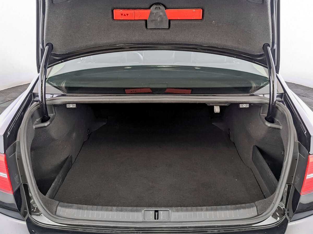 Volkswagen Passat б/у, 2017, Роботизированная. Фото: #9