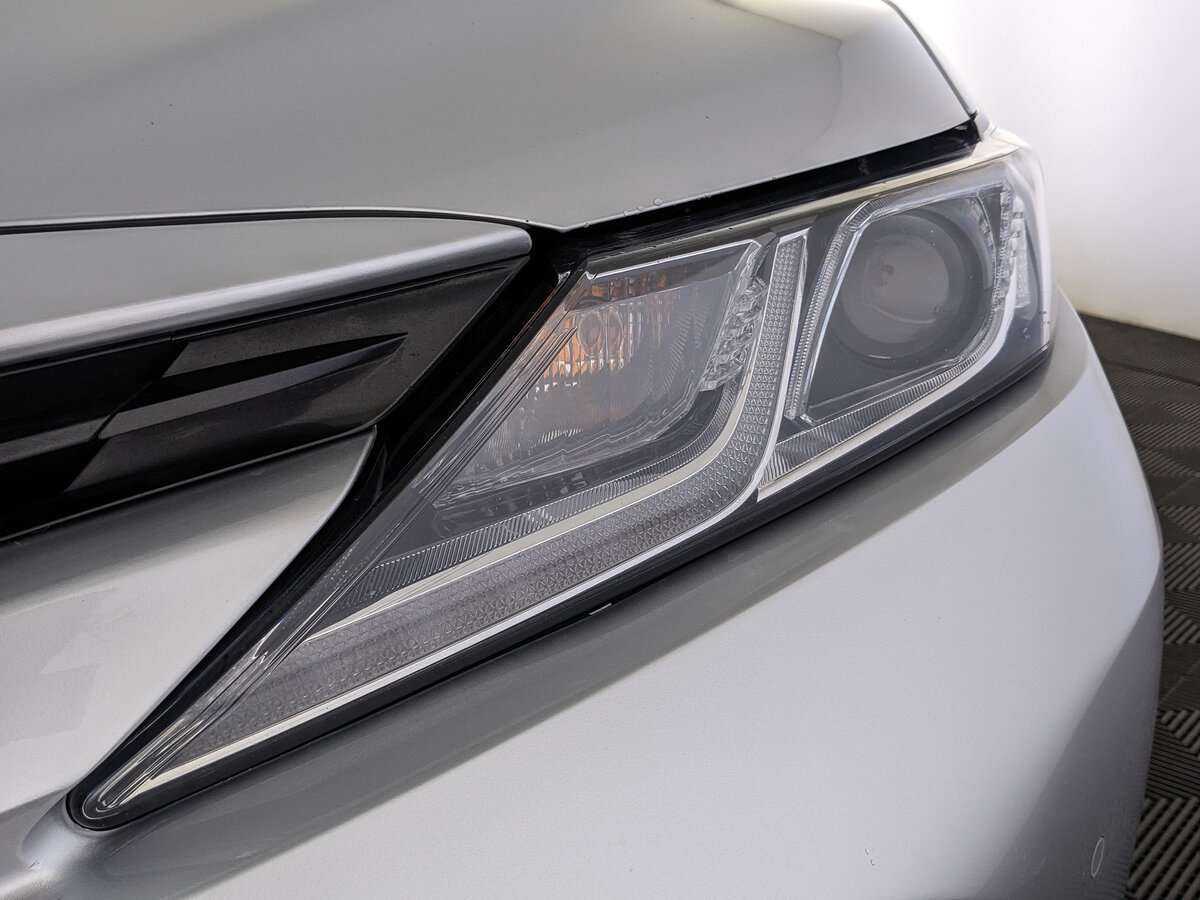 Toyota Camry б/у, 2020, Автоматическая. Фото: #10