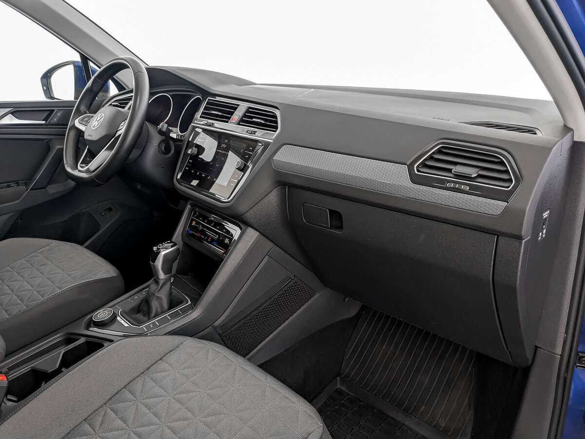 Volkswagen Tiguan б/у, 2020, Роботизированная. Фото: #10