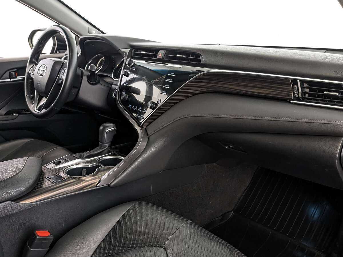 Toyota Camry б/у, 2018, Автоматическая. Фото: #9