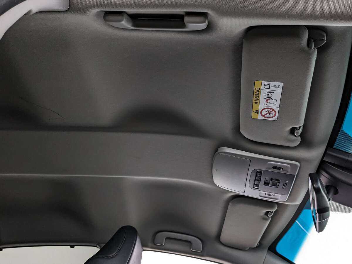 Toyota Camry б/у, 2018, Автоматическая. Фото: #18