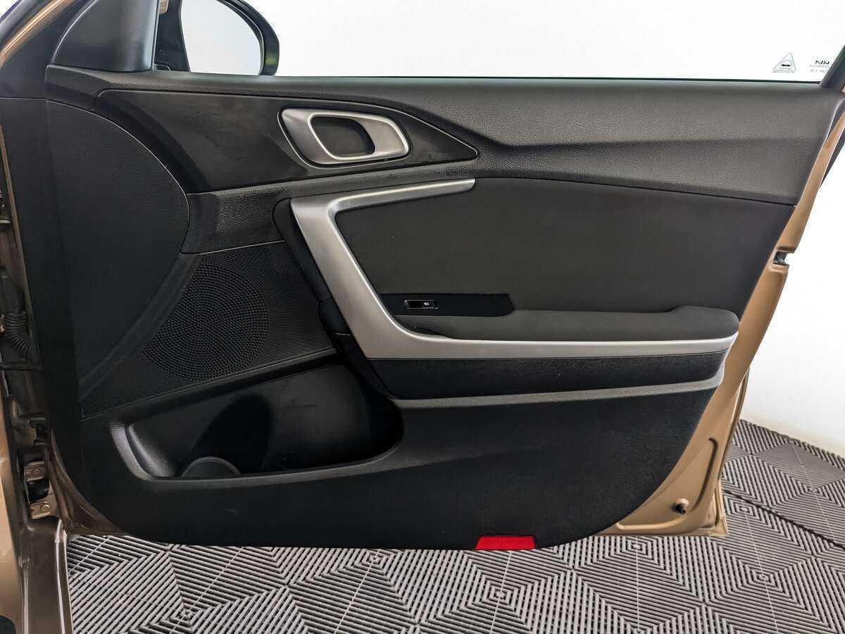 Kia Ceed б/у, 2021, Автоматическая. Фото: #20