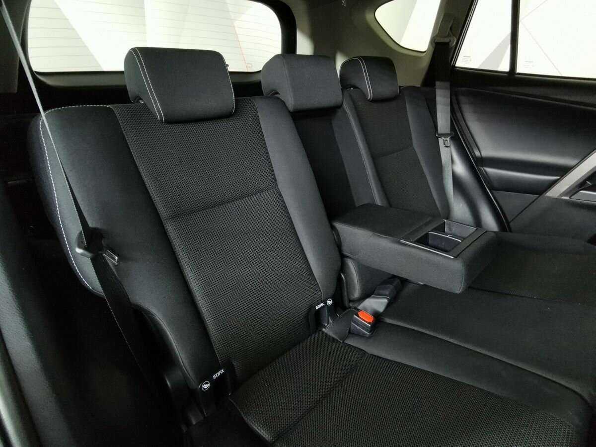 Toyota RAV4 б/у, 2018, Автоматическая. Фото: #12