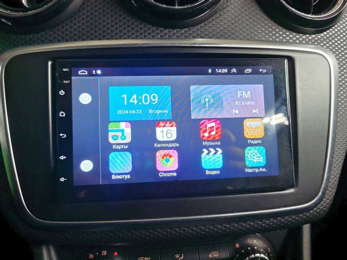 Mercedes-Benz A-Класс б/у, 2014, Роботизированная. Фото: #14