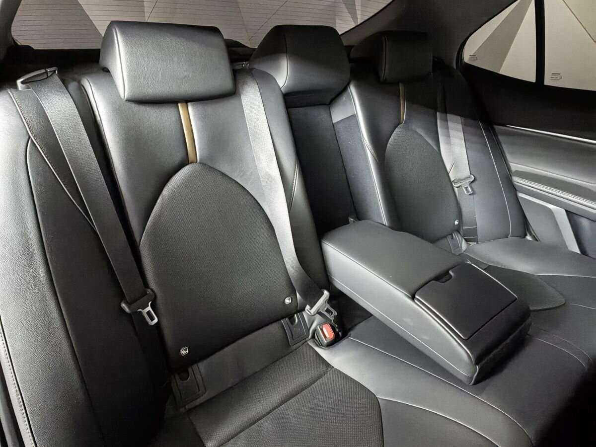 Toyota Camry б/у, 2019, Автоматическая. Фото: #12