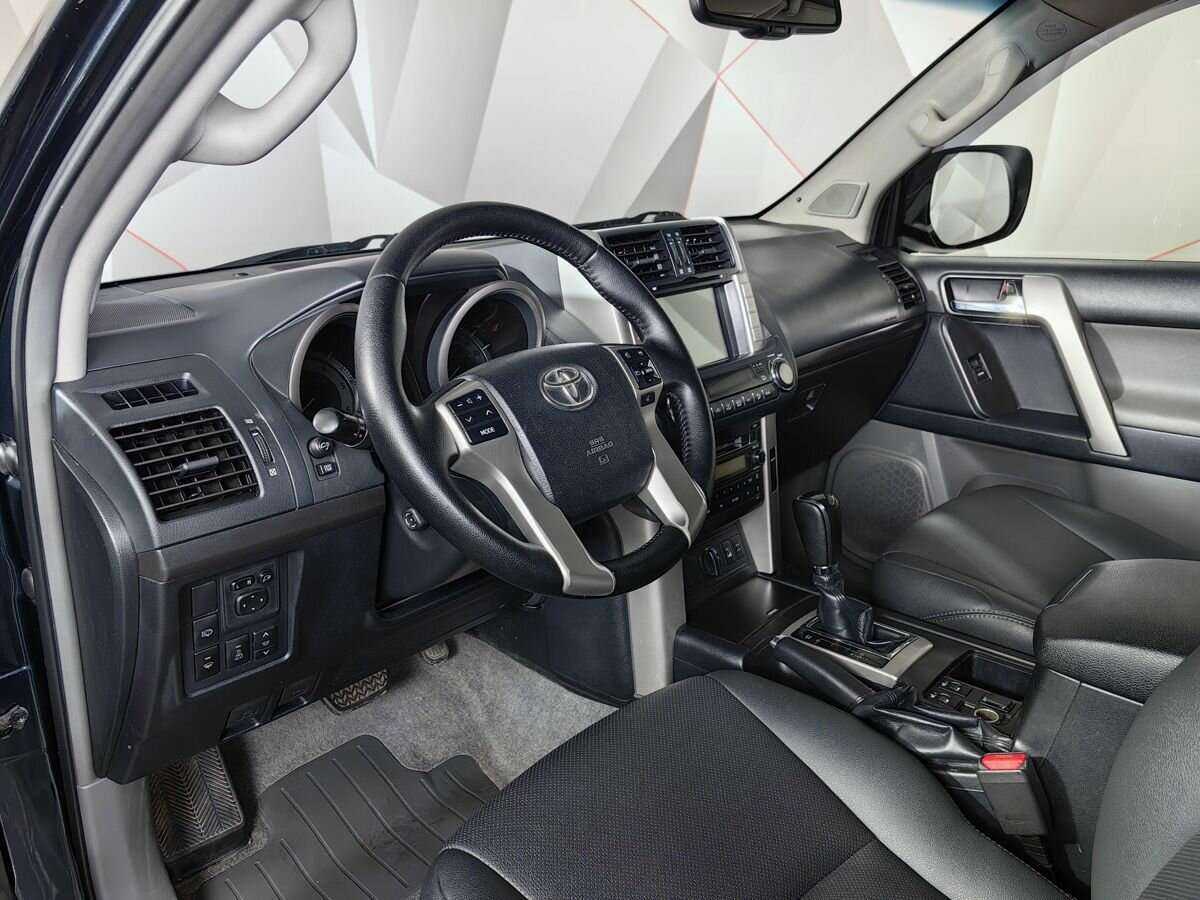 Toyota Land Cruiser Prado б/у, 2012, Автоматическая. Фото: #13