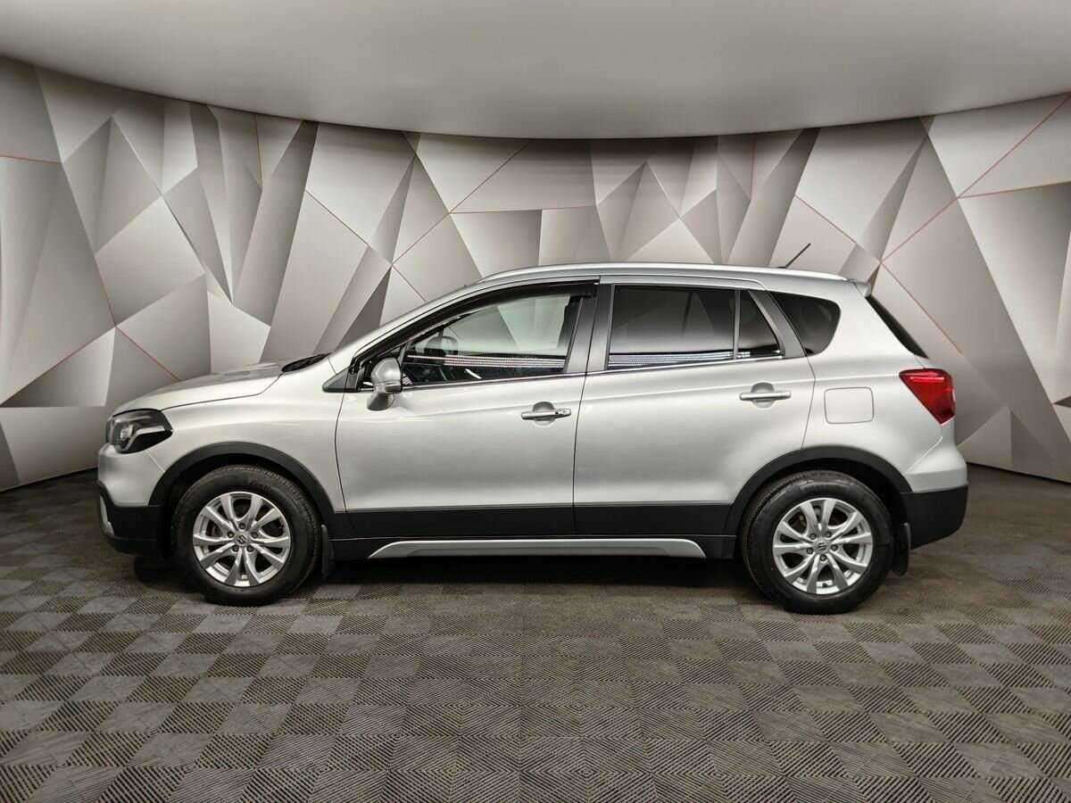 Suzuki SX4 б/у, 2021, Автоматическая. Фото: #4