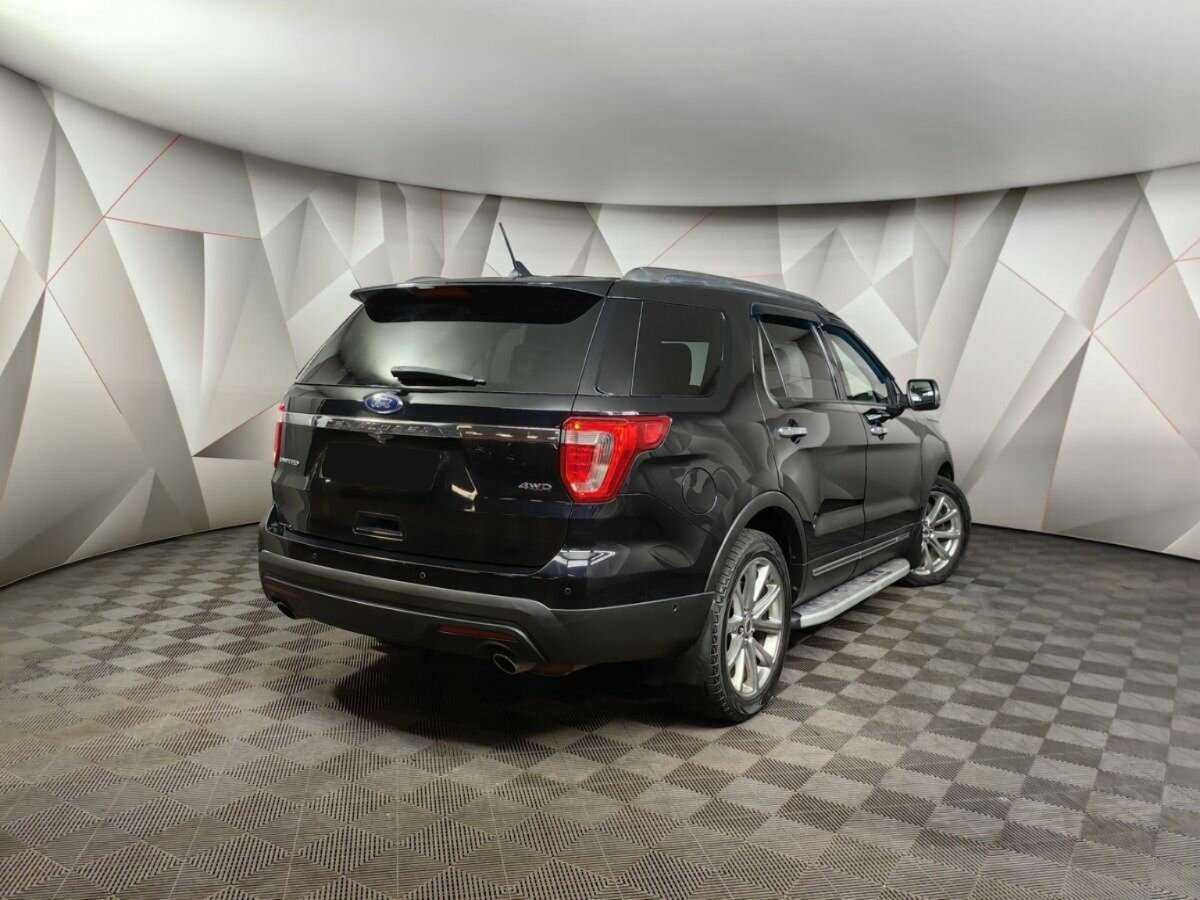 Ford Explorer б/у, 2017, Автоматическая. Фото: #1
