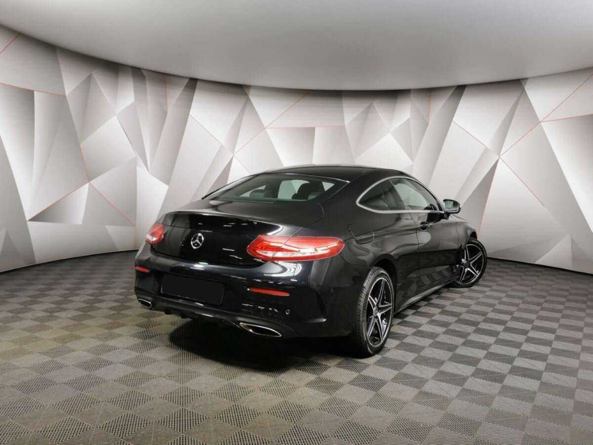 Mercedes-Benz C-Класс б/у, 2018, Автоматическая. Фото: #1