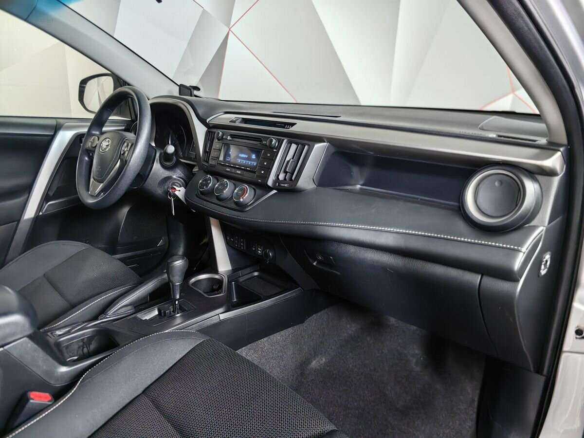 Toyota RAV4 б/у, 2016, Вариатор. Фото: #7