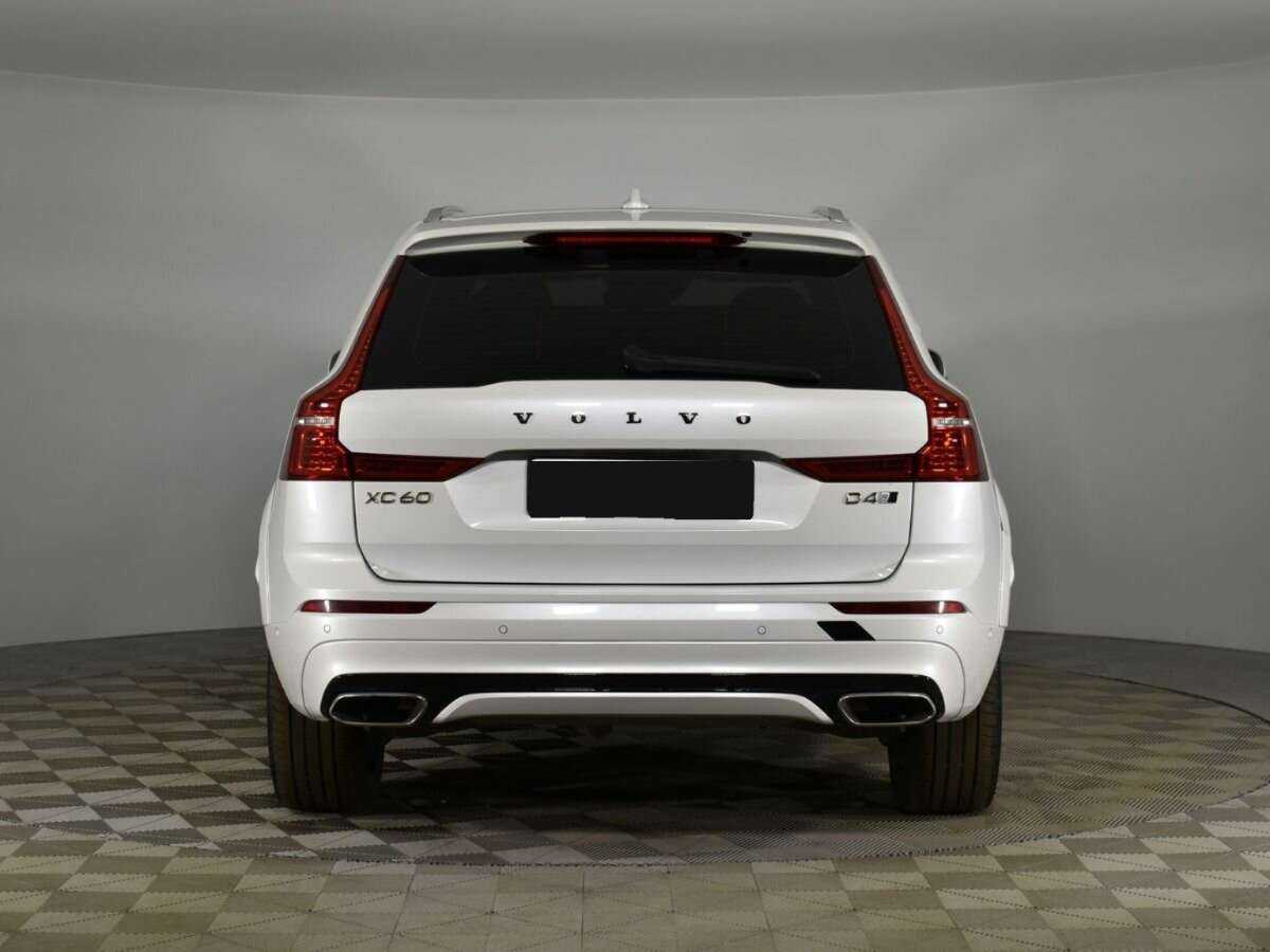 Volvo XC60 б/у, 2018, Автоматическая. Фото: #3