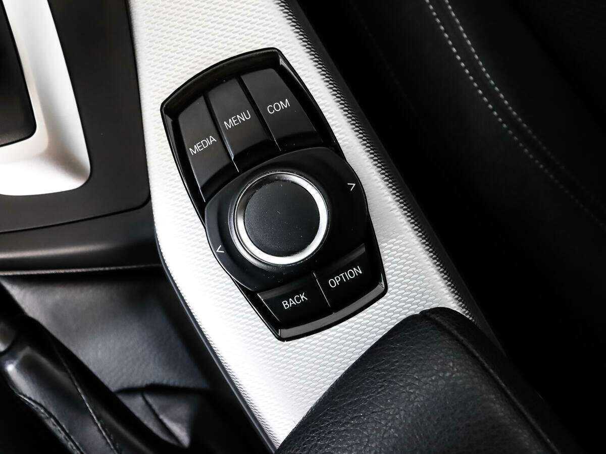 BMW 1 серии б/у, 2019, Автоматическая. Фото: #8