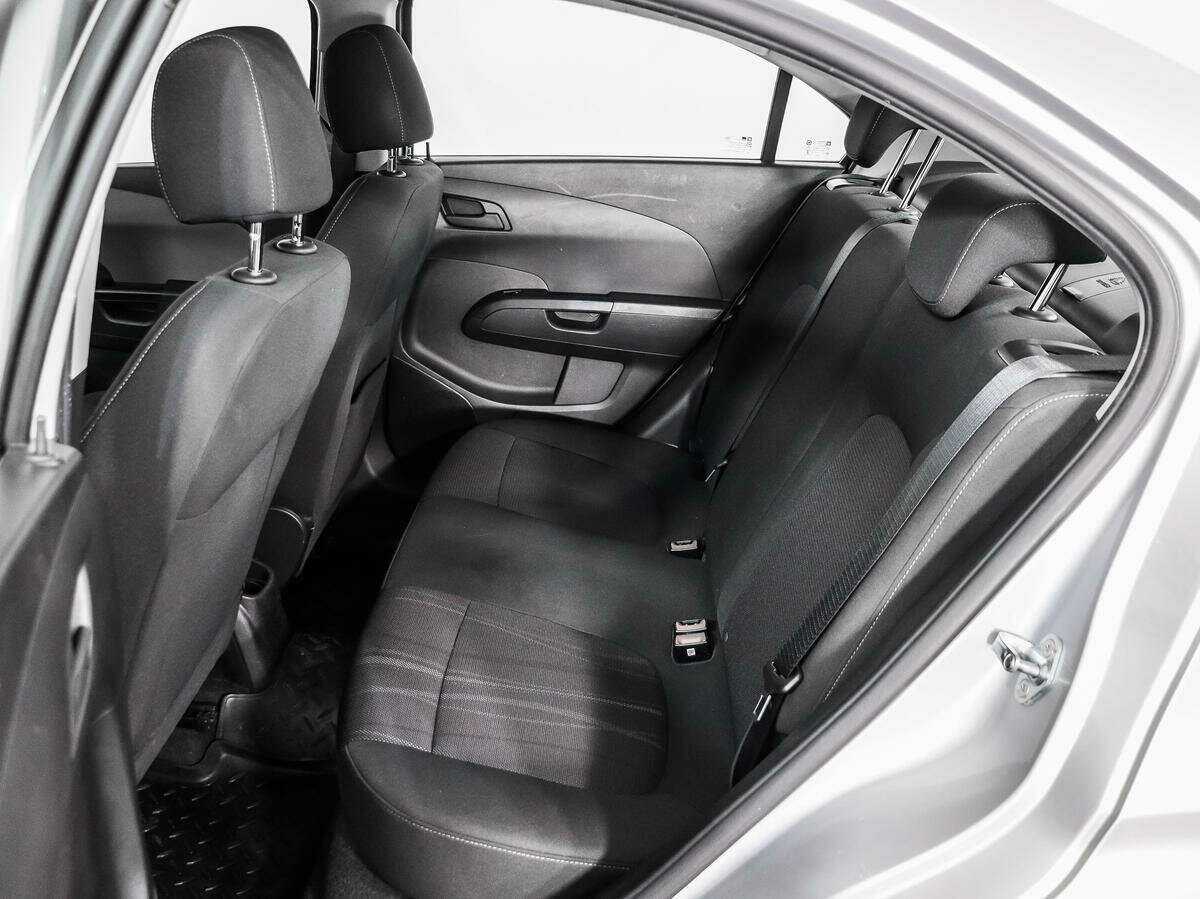 Шевроле Авео б/у, 2013, Автоматическая. Фото: #9