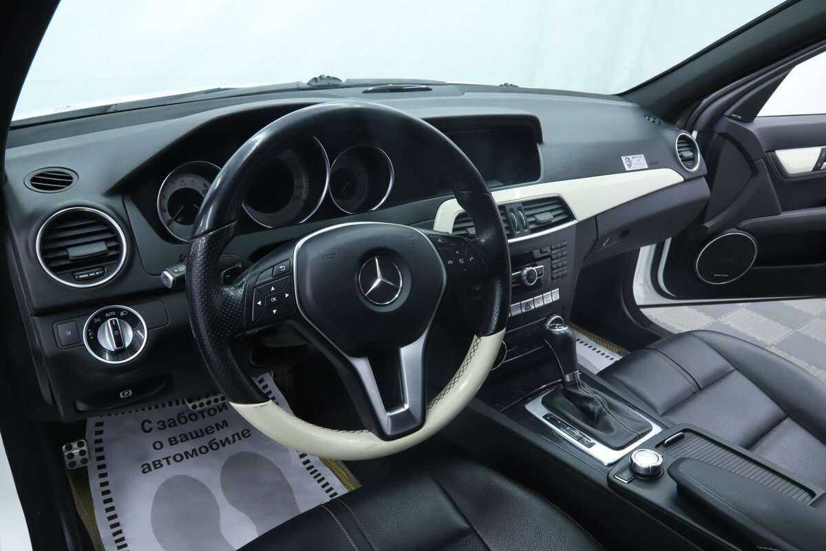 Mercedes-Benz C-Класс б/у, 2014, Автоматическая. Фото: #8