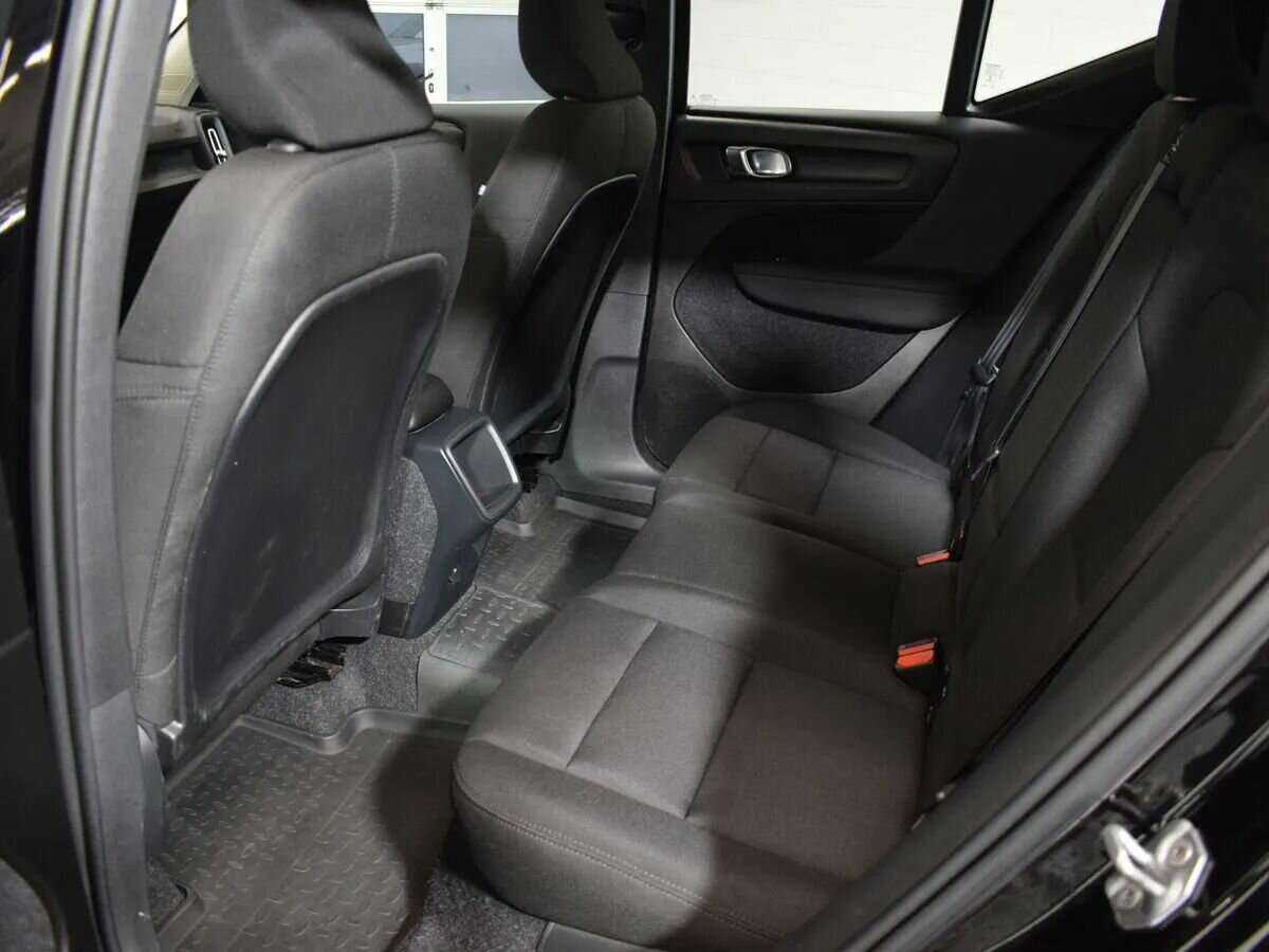 Volvo XC40 б/у, 2019, Автоматическая. Фото: #9