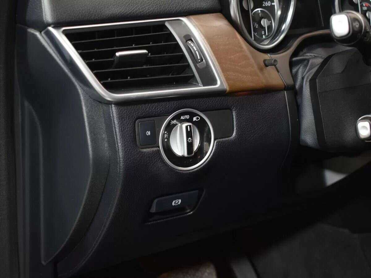 Mercedes-Benz M-Класс б/у, 2014, Автоматическая. Фото: #16