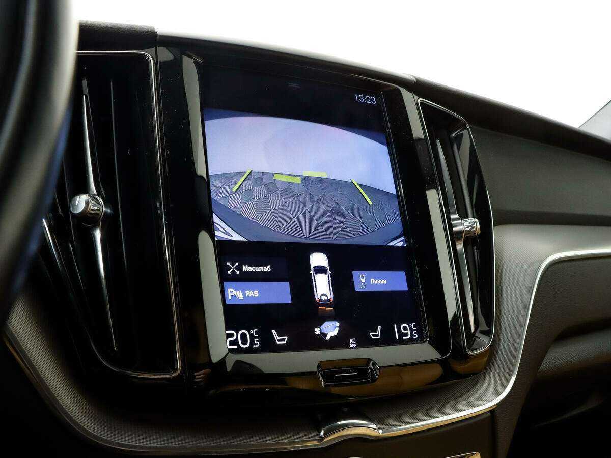 Volvo XC60 б/у, 2018, Автоматическая. Фото: #16