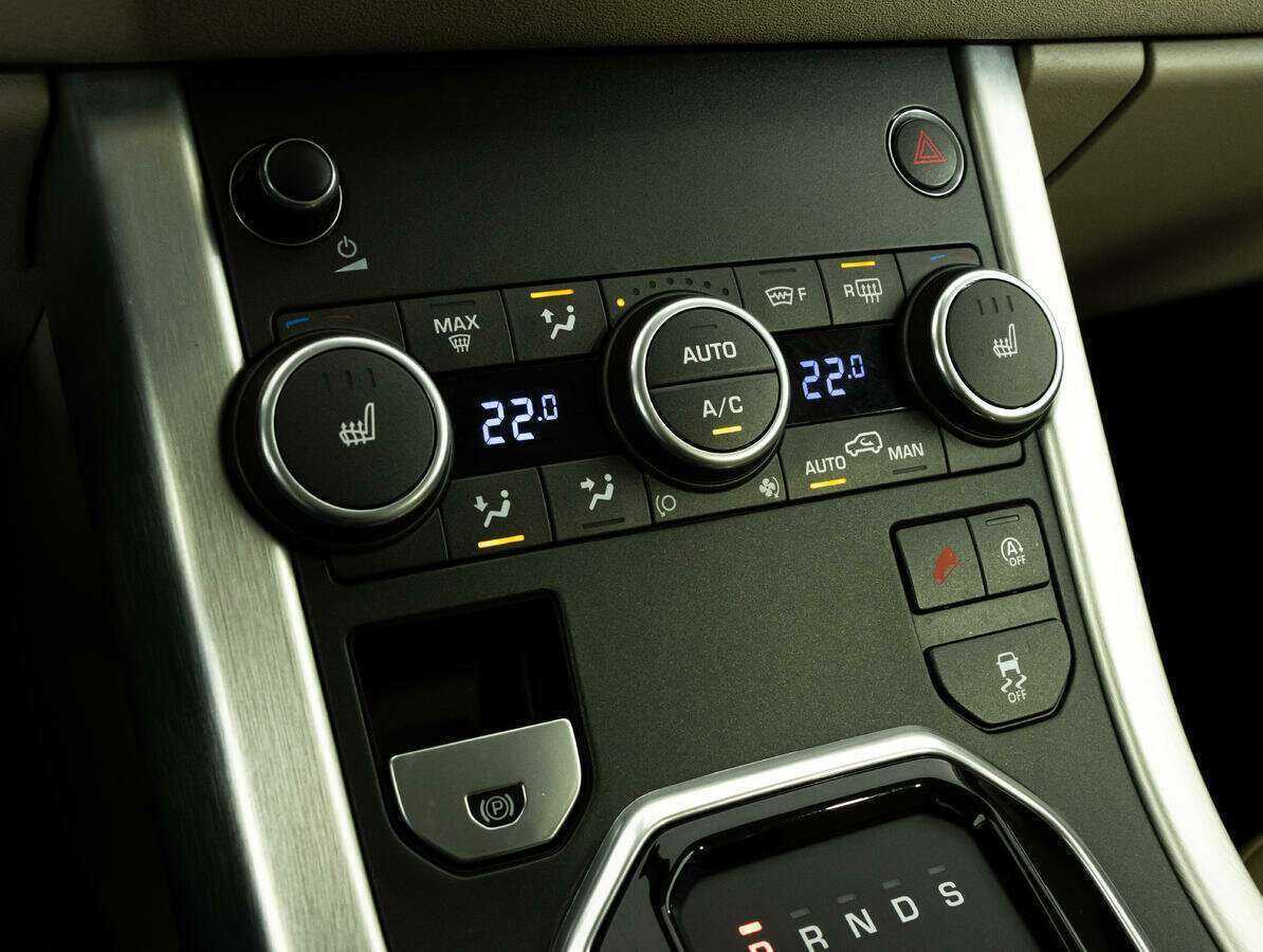 Land Rover Range Rover Evoque б/у, 2017, Автоматическая. Фото: #11