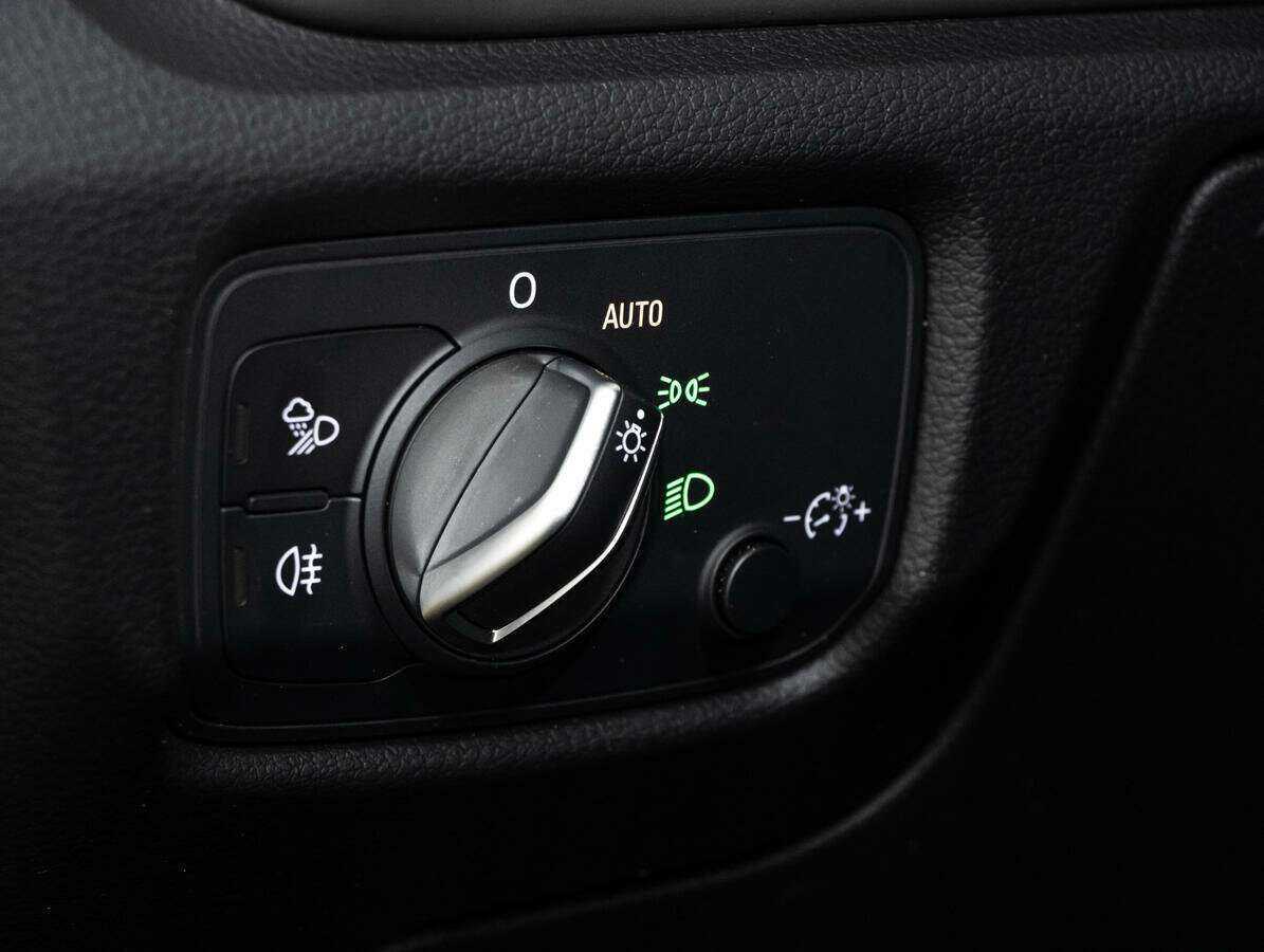 Audi A3 б/у, 2018, Роботизированная. Фото: #14