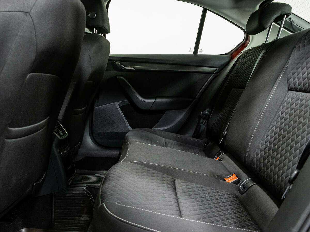 Skoda Octavia б/у, 2018, Роботизированная. Фото: #9