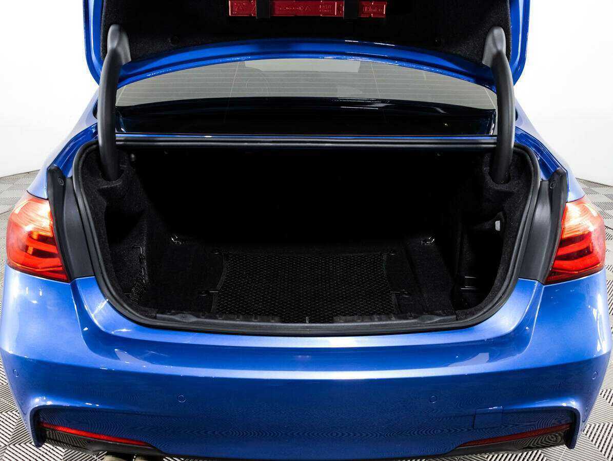 BMW 3 серии б/у, 2017, Автоматическая. Фото: #19