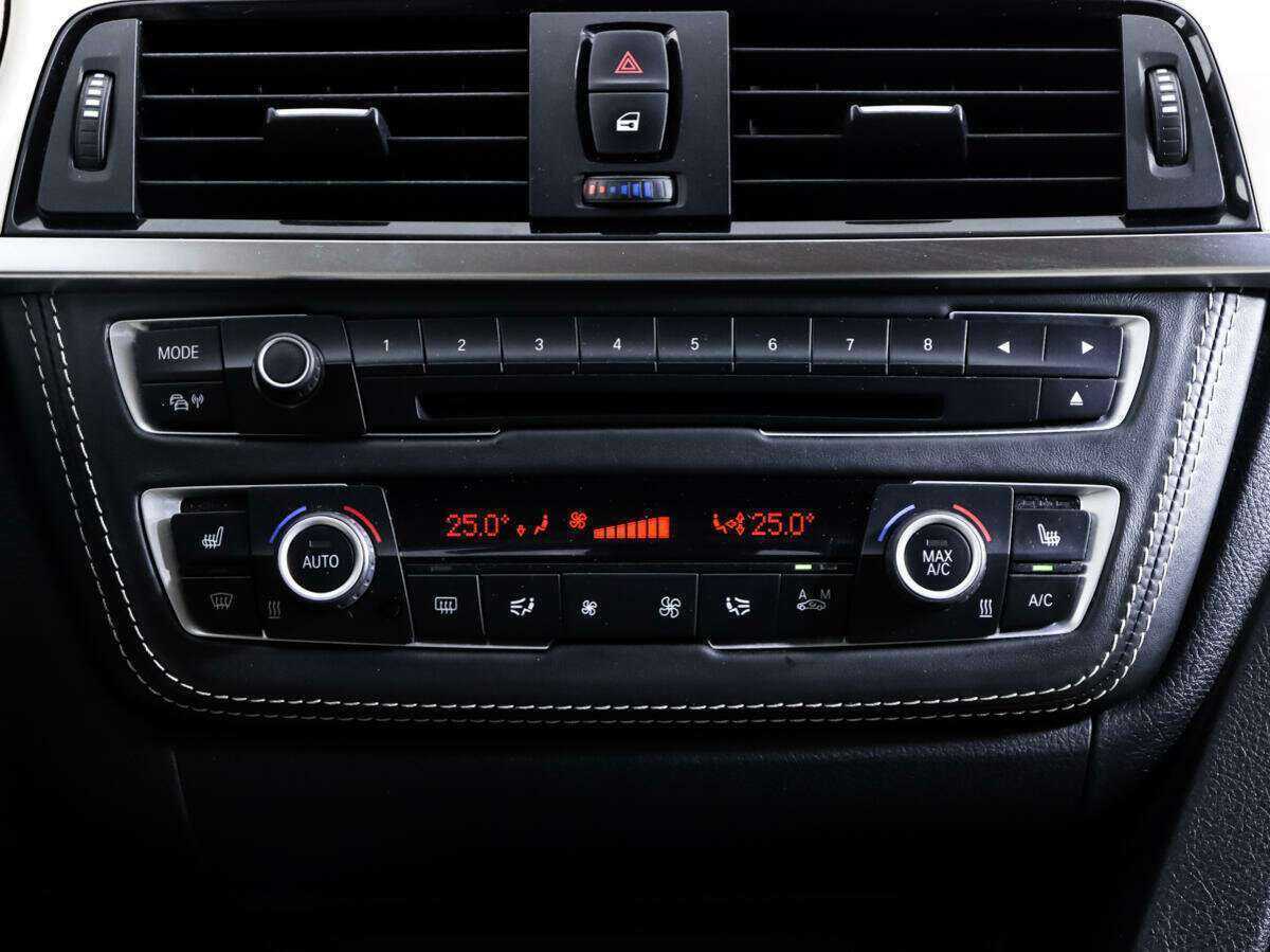 BMW 3 серии б/у, 2012, Автоматическая. Фото: #14