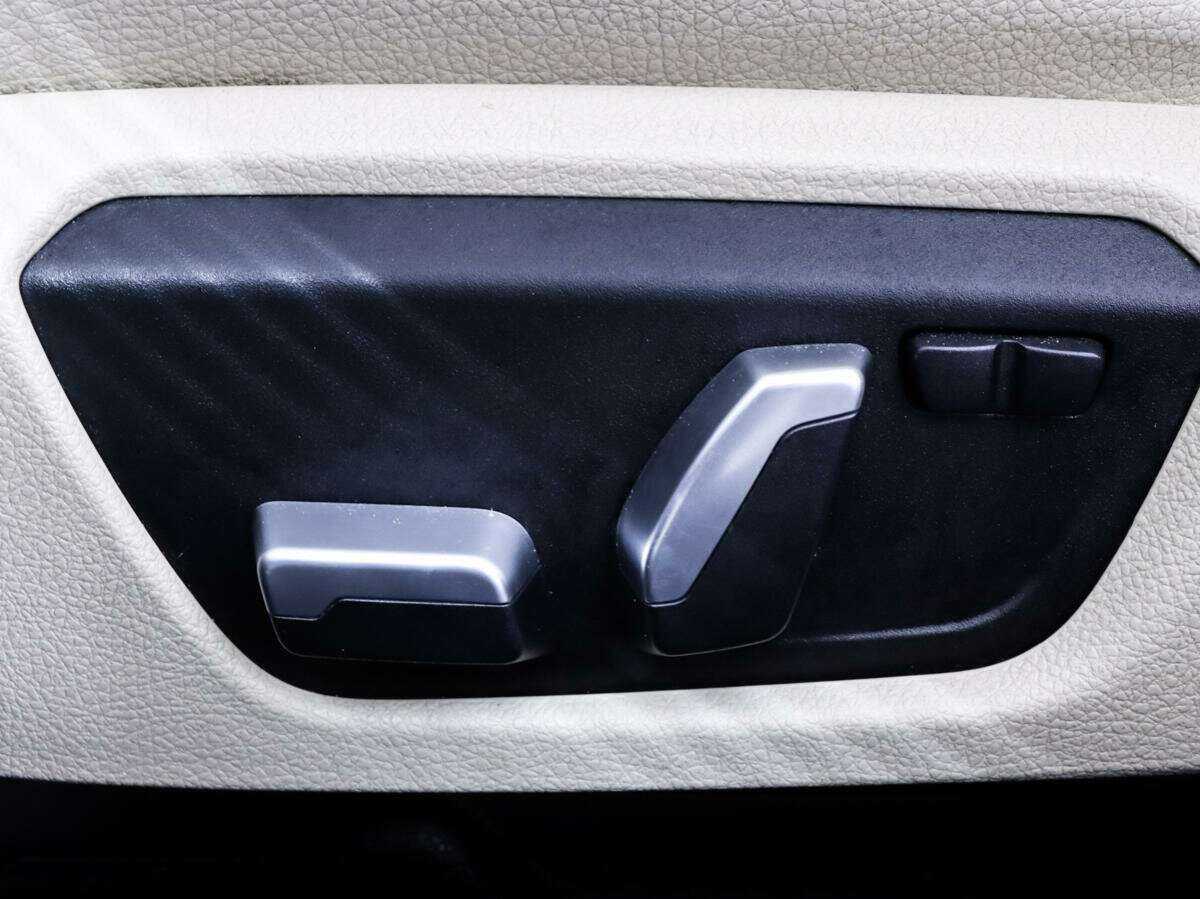 BMW 3 серии б/у, 2012, Автоматическая. Фото: #18