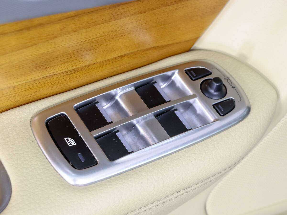 Jaguar XF б/у, 2013, Автоматическая. Фото: #11