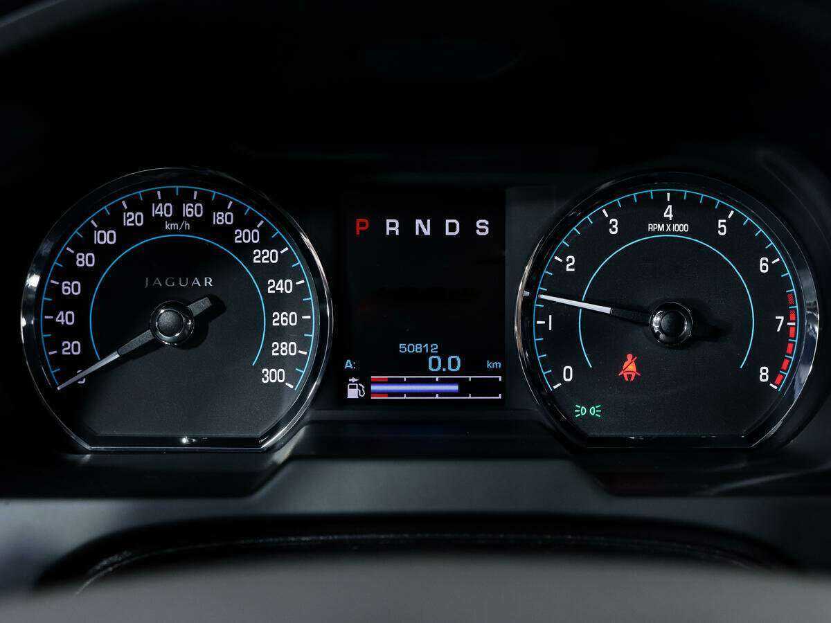 Jaguar XF б/у, 2013, Автоматическая. Фото: #17