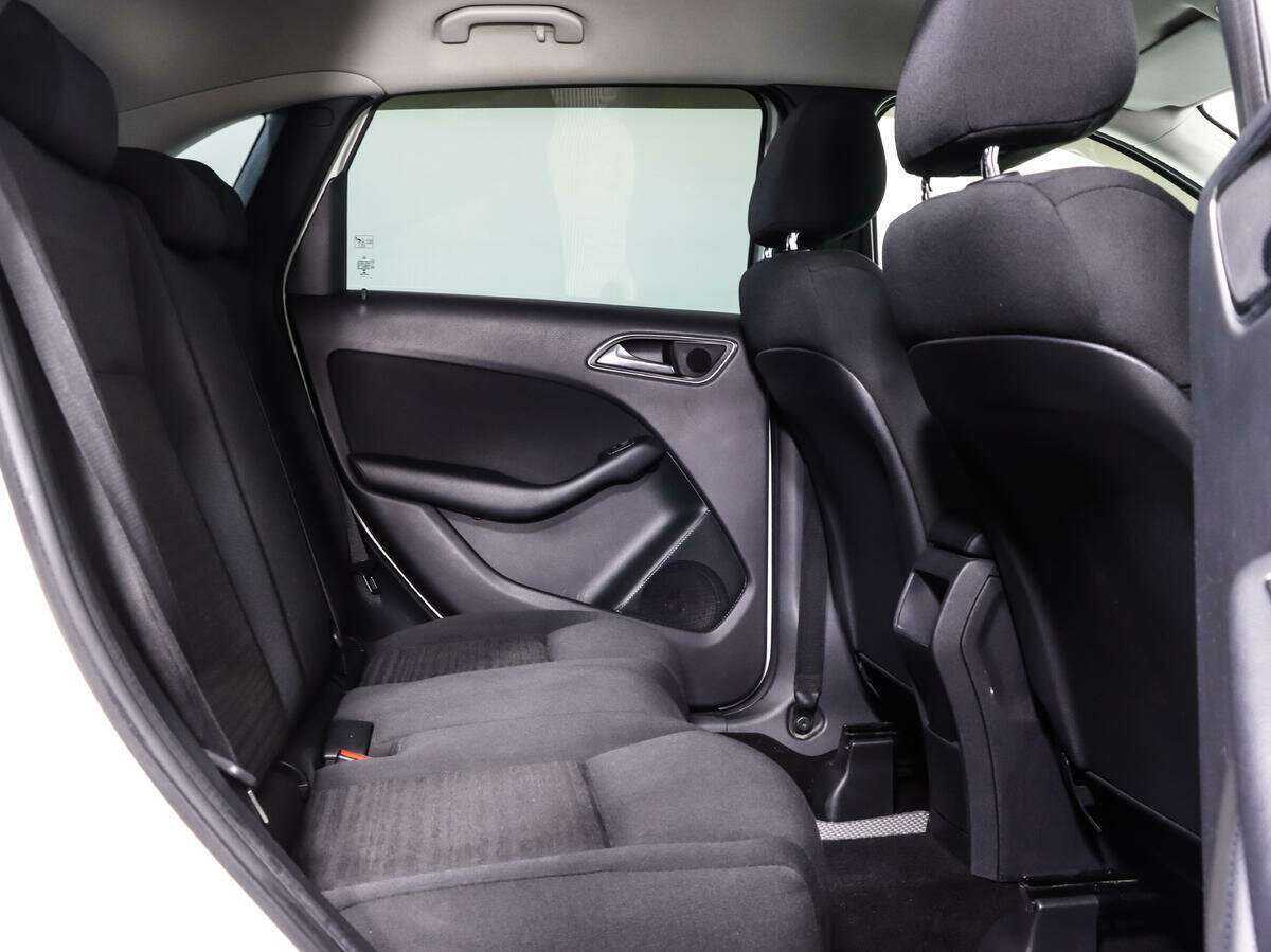 Mercedes-Benz B-Класс б/у, 2015, Роботизированная. Фото: #14