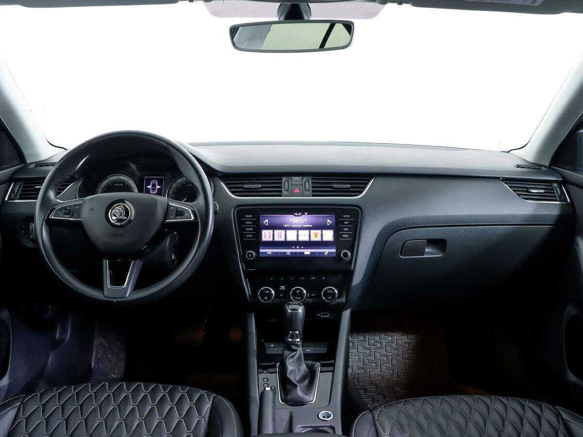 Skoda Octavia б/у, 2019, Роботизированная. Фото: #9