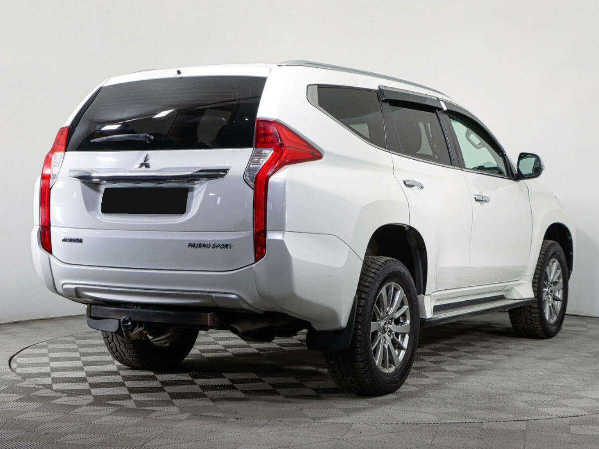 Mitsubishi Pajero Sport б/у, 2018, Механическая. Фото: #4