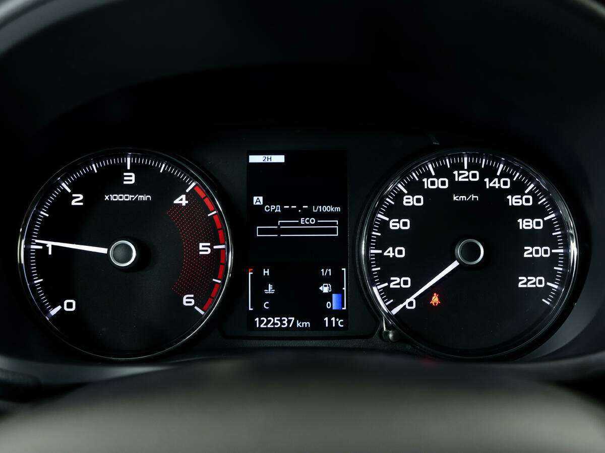 Mitsubishi Pajero Sport б/у, 2018, Механическая. Фото: #17