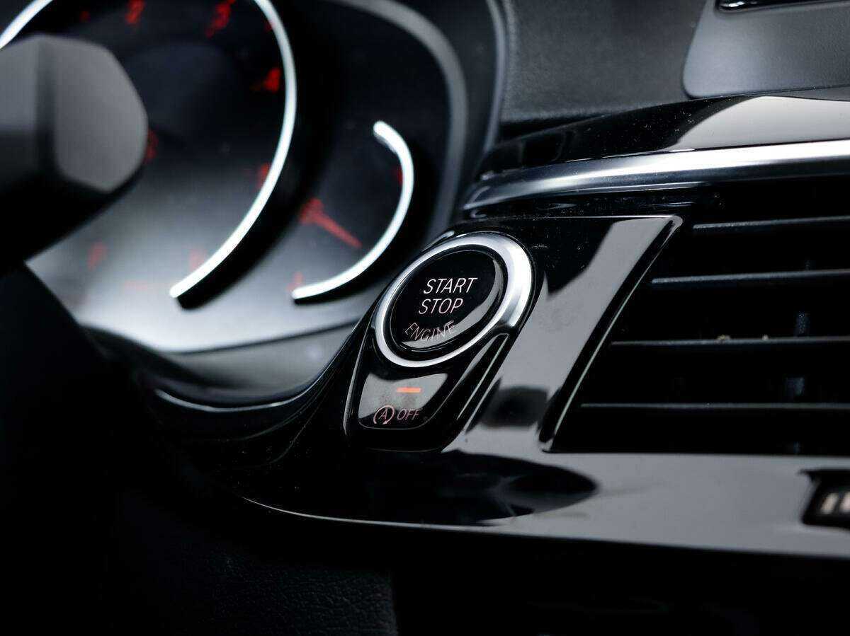 BMW 5 серии б/у, 2017, Автоматическая. Фото: #9