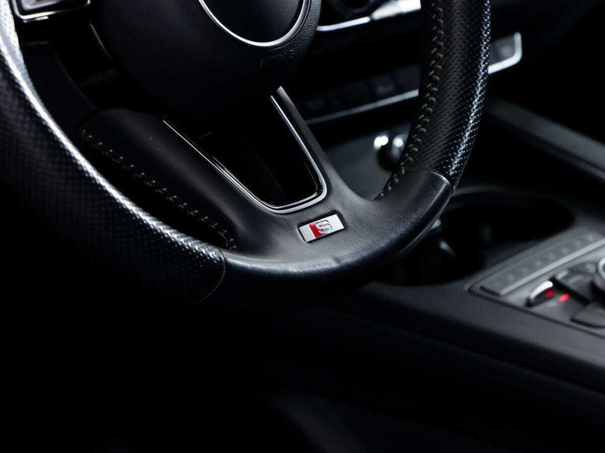 Audi A4 б/у, 2019, Роботизированная. Фото: #16