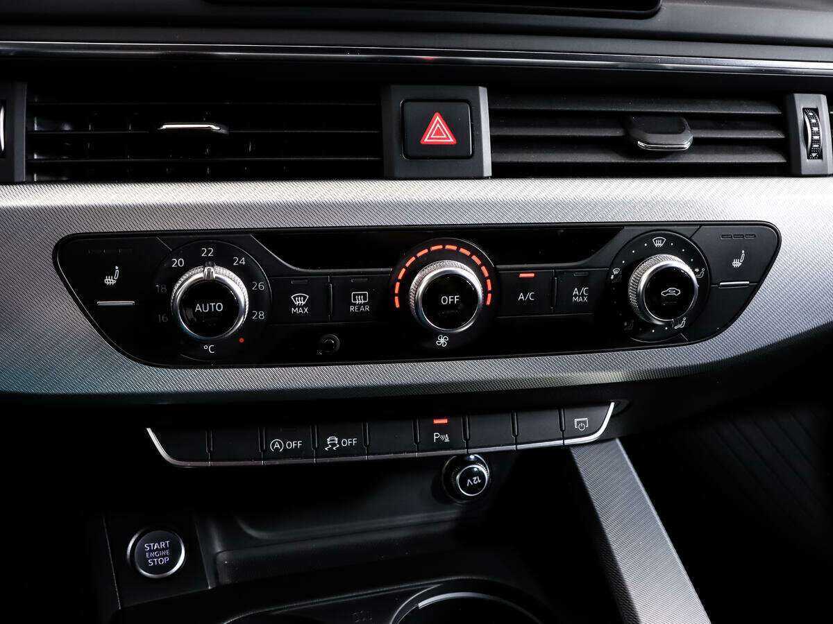 Audi A4 б/у, 2017, Роботизированная. Фото: #13