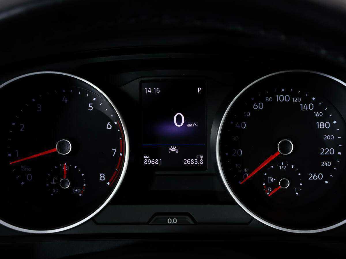 Volkswagen Tiguan б/у, 2020, Роботизированная. Фото: #18