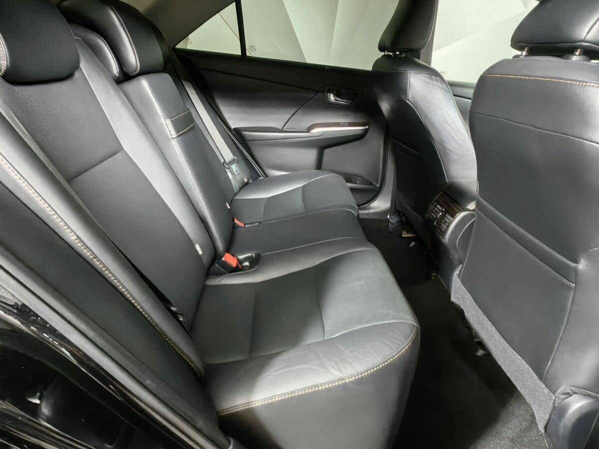 Toyota Camry б/у, 2017, Автоматическая. Фото: #9