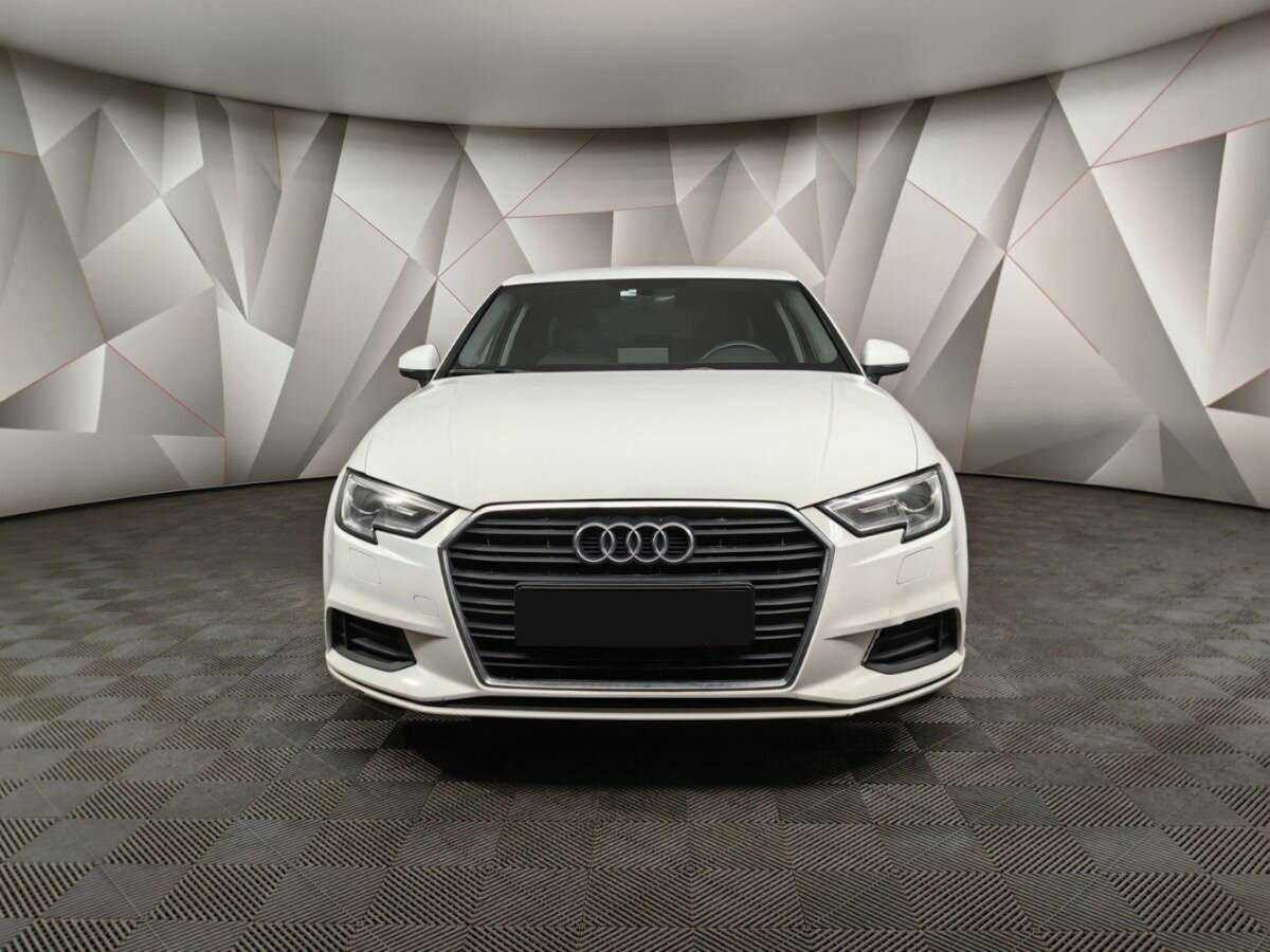 Audi A3 б/у, 2019, Роботизированная. Фото: #6
