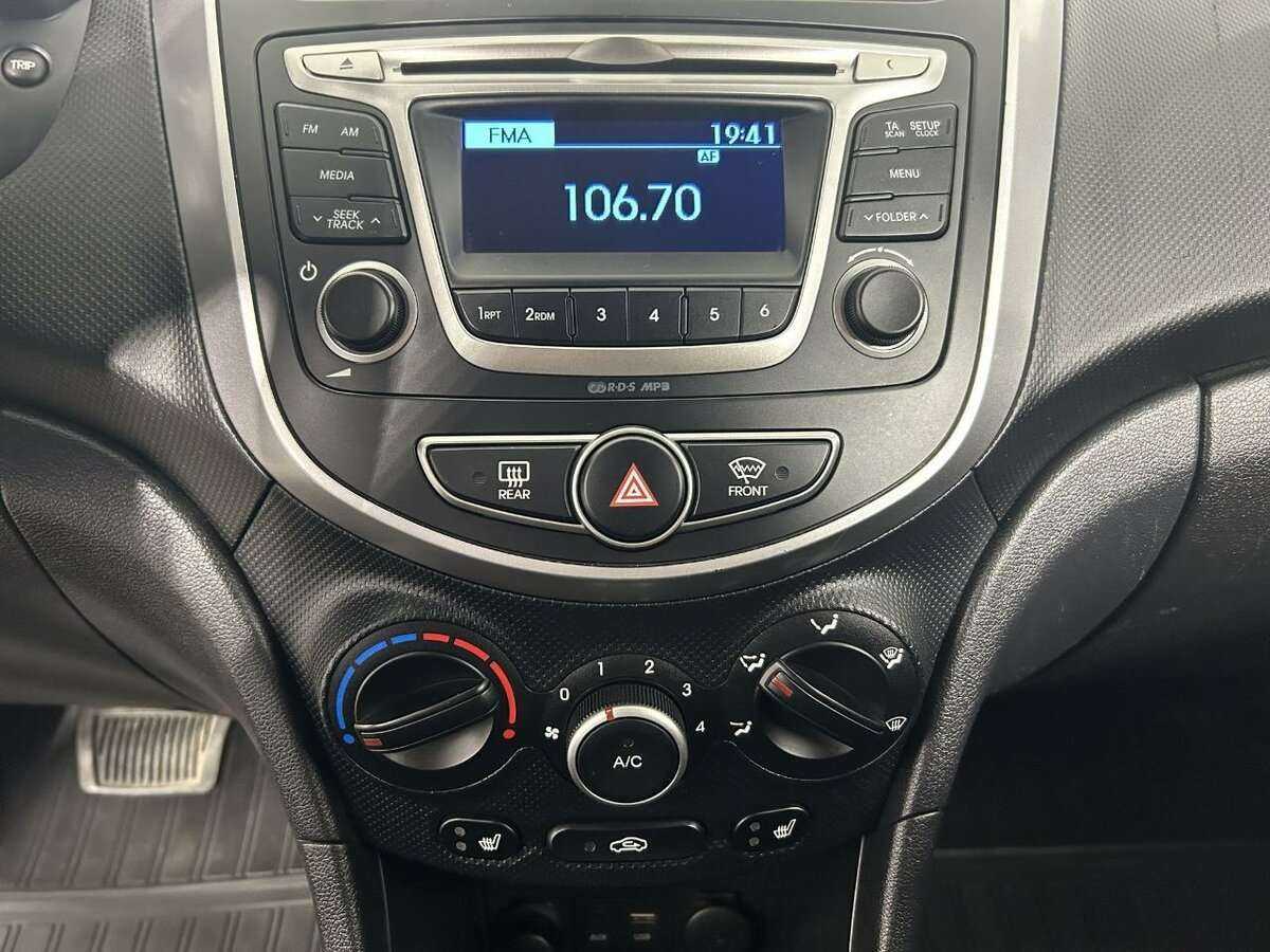 Хендай Солярис б/у, 2016, Автоматическая. Фото: #11