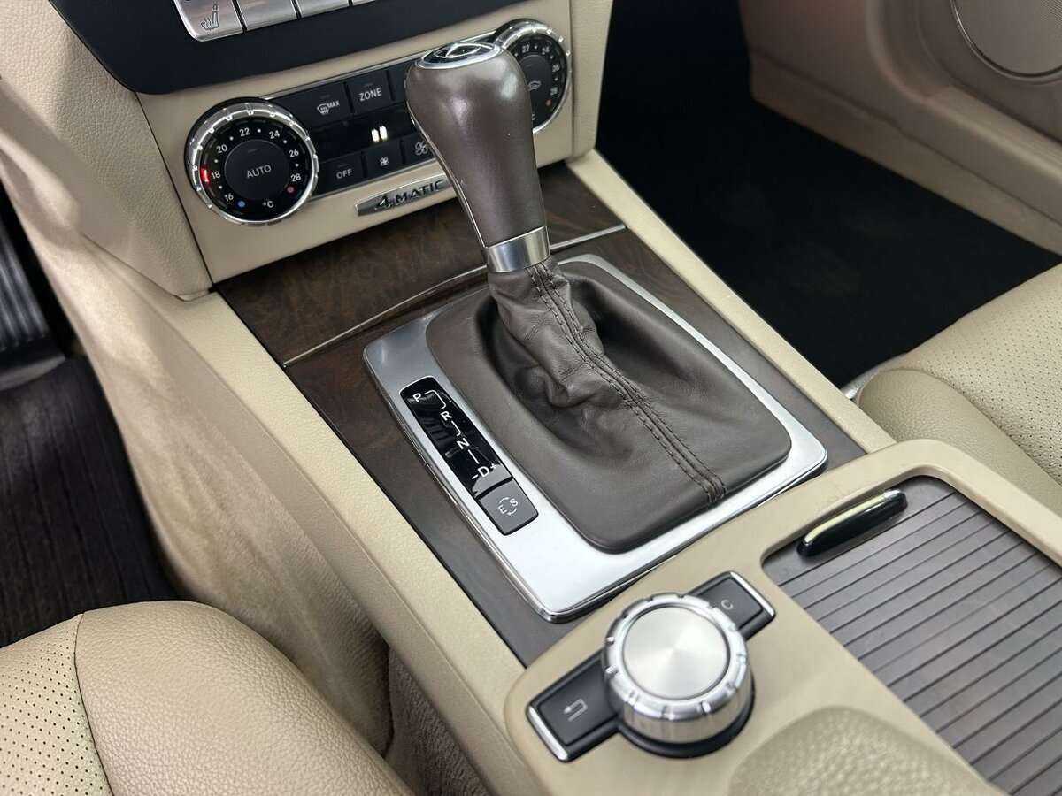Mercedes-Benz C-Класс б/у, 2013, Автоматическая. Фото: #11