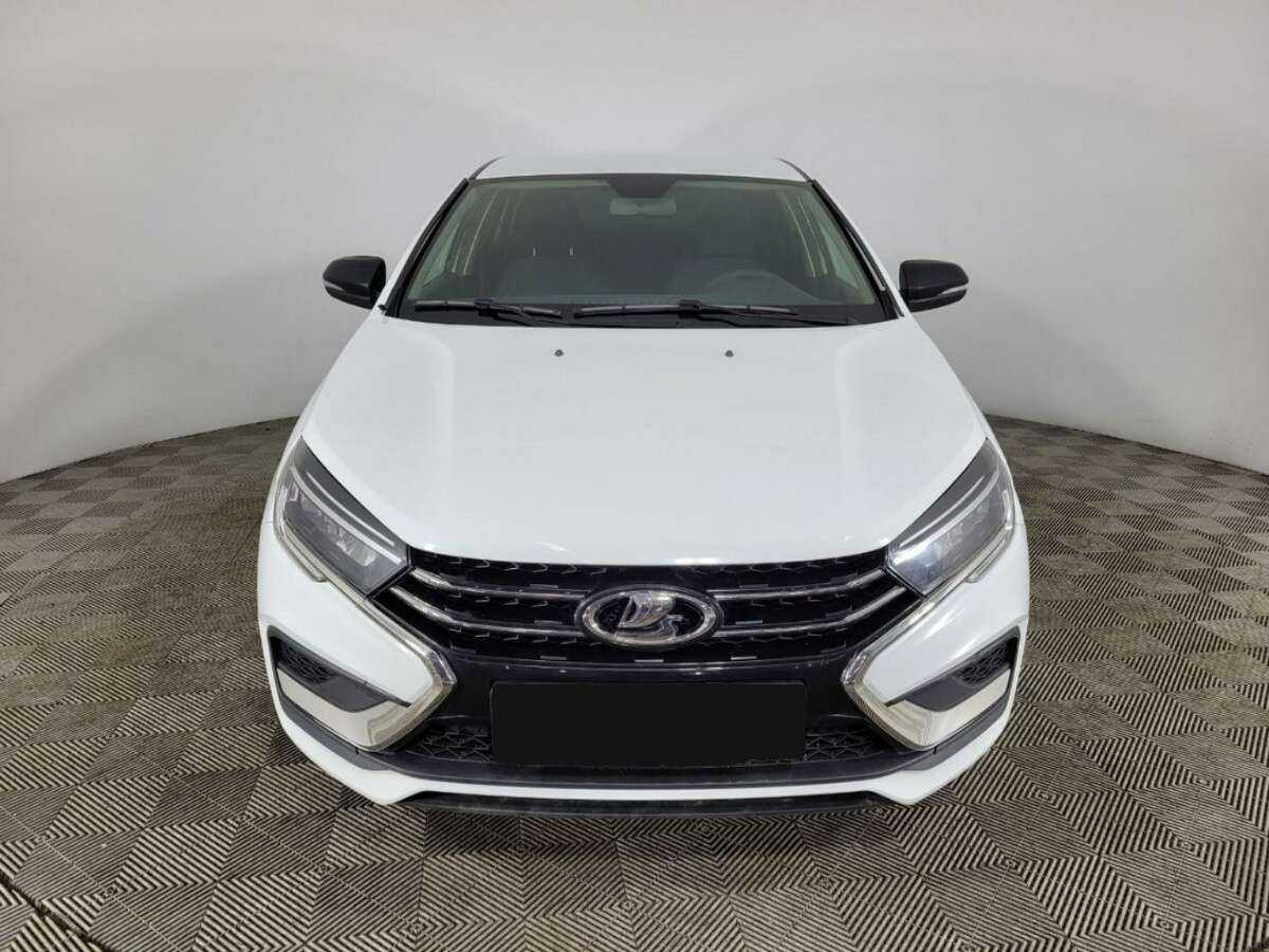 Lada (ВАЗ) Vesta б/у, 2023, Механическая. Фото: #1