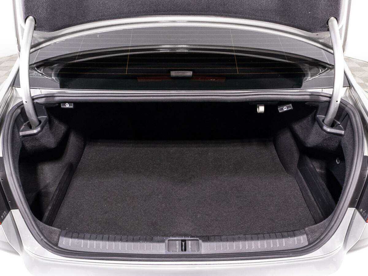 Volkswagen Passat б/у, 2017, Роботизированная. Фото: #14