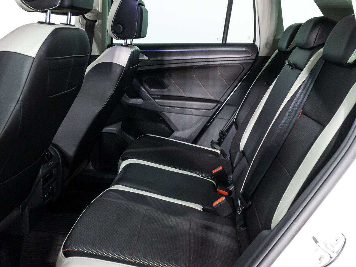 Volkswagen Tiguan б/у, 2022, Роботизированная. Фото: #9