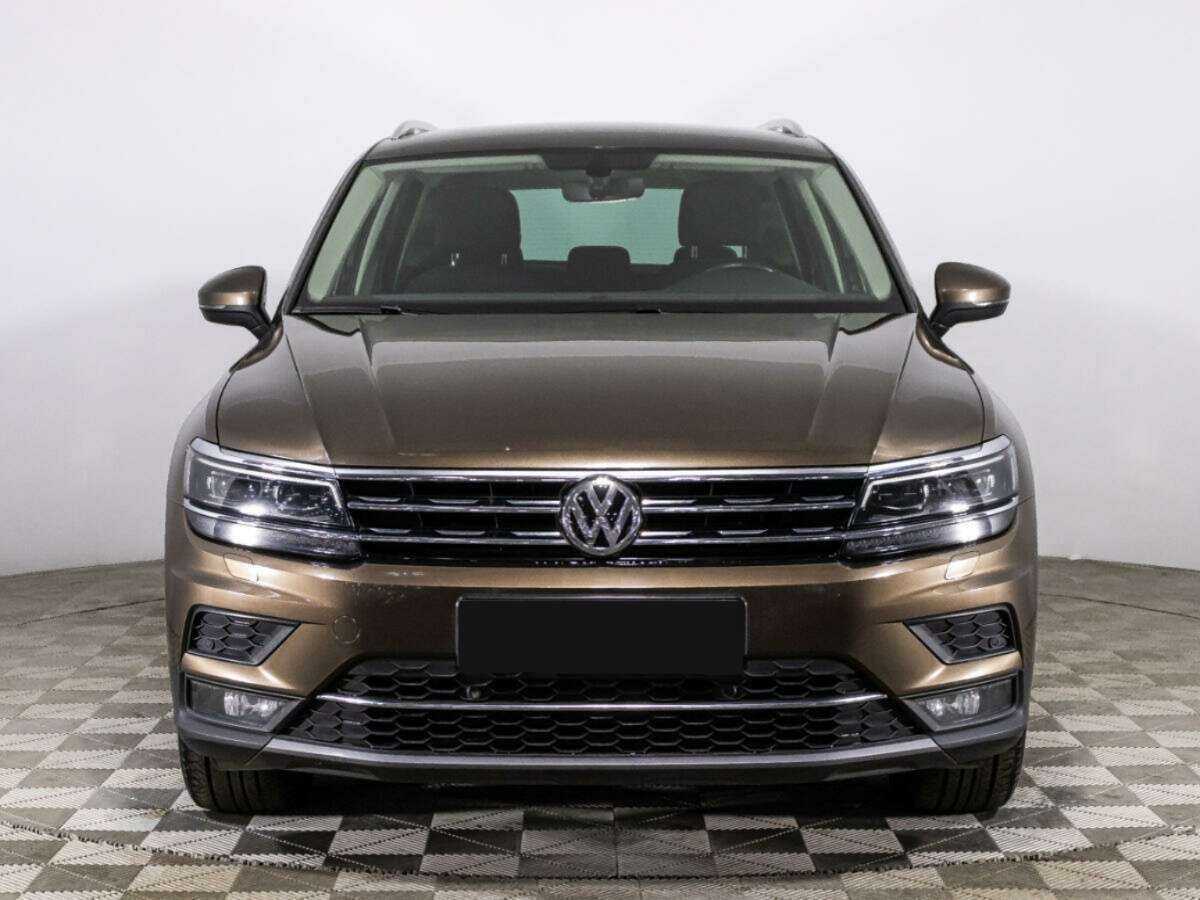 Volkswagen Tiguan б/у, 2018, Роботизированная. Фото: #1