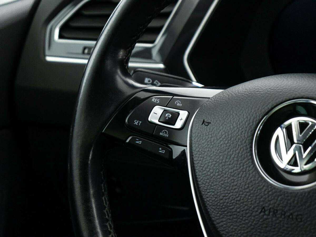 Volkswagen Tiguan б/у, 2018, Роботизированная. Фото: #20