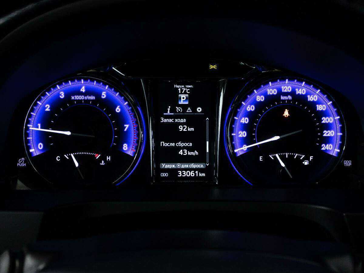 Toyota Camry б/у, 2017, Автоматическая. Фото: #11