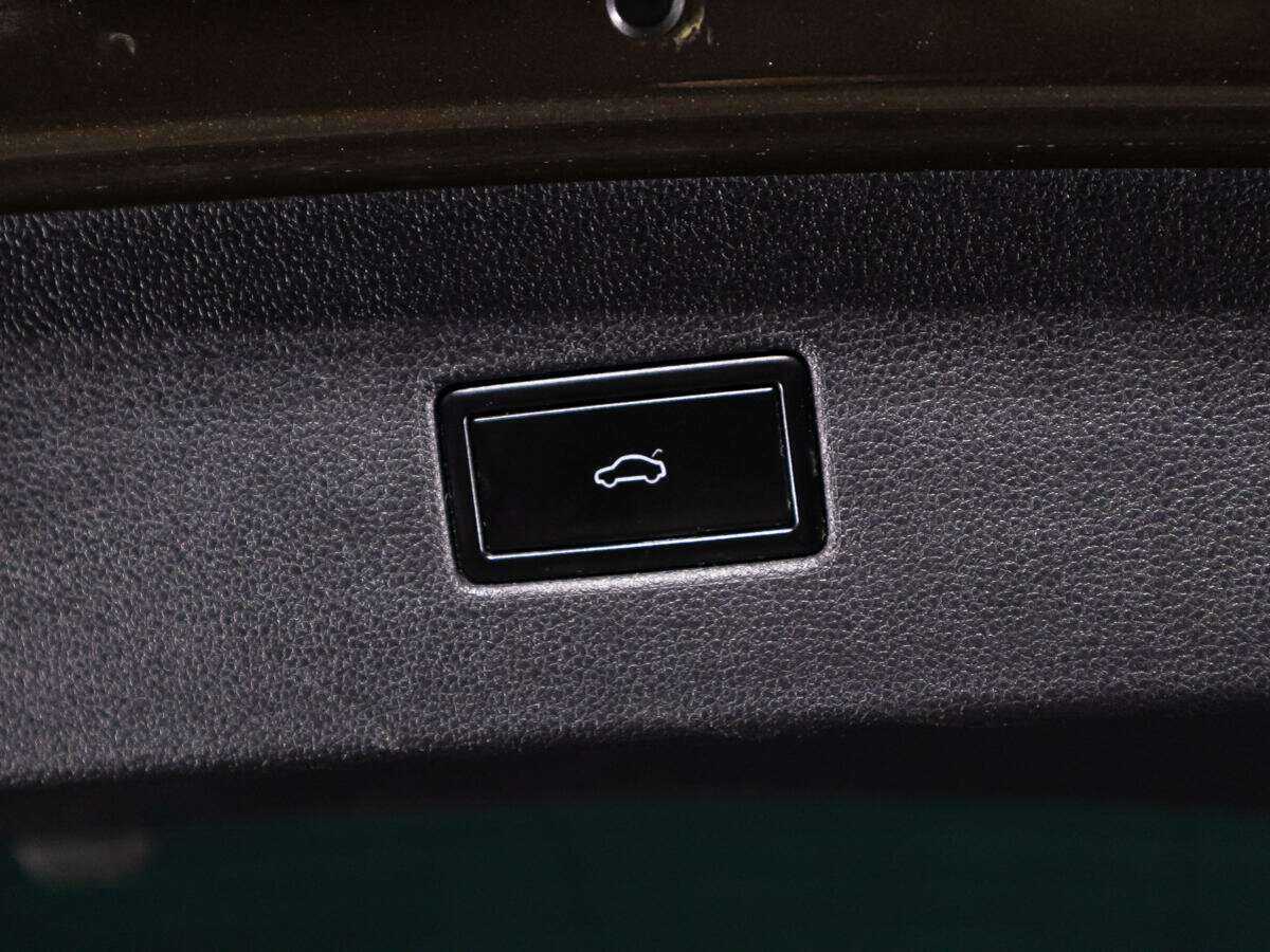 Volkswagen Tiguan б/у, 2018, Роботизированная. Фото: #14